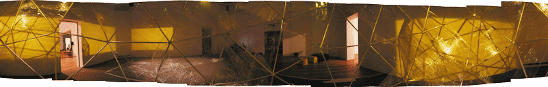 khaus20030827_insides.png